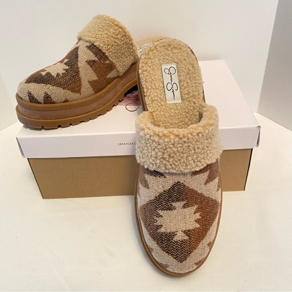 Jessica Simpson Shoes - Jessica Simpson Aztec Wool Neutral Combo Ebriya Mule Shoe Size 9 New In Box